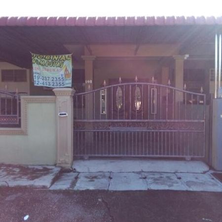 Deenaz Utara Homestay Alor Setar Exterior foto